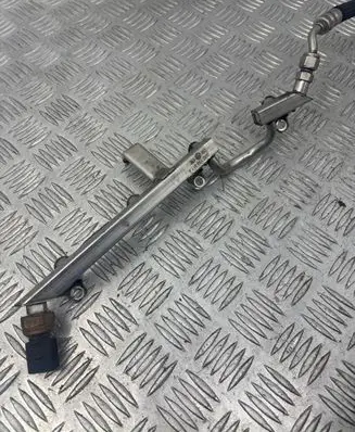 Volkswagen PASSAT B7 Fuel main line pipe 03C133317A