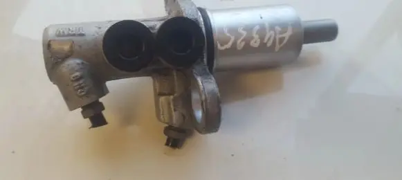 Audi A6 S6 C6 4F Master brake cylinder TRW 6N0