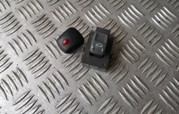 Volvo XC90 Sunroof switch 9168160 02W102 8624286