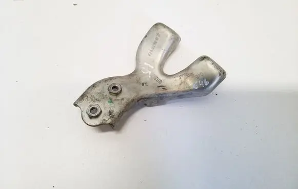 Mercedes-Benz E W212 Engine mounting bracket A6510900727