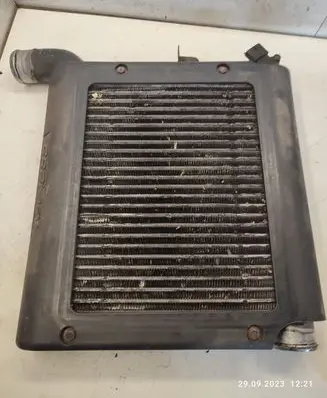 Hyundai Santa Fe Intercooler radiator