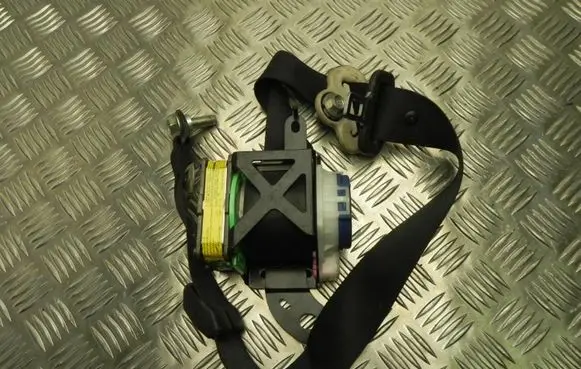 Mazda 6 Front seatbelt TKAH2EH860 M1933