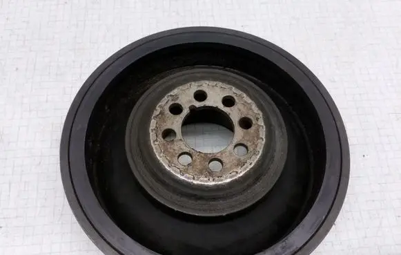 Audi A4 S4 B6 8E 8H Crankshaft pulley