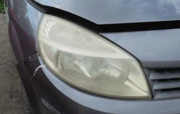 Renault Scenic II - Grand scenic II Headlight/headlamp