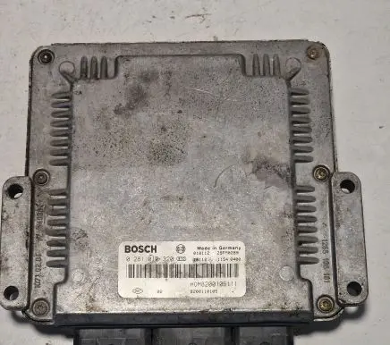 Renault Master II Engine control unit/module 8200106111 8200110105 0281010320