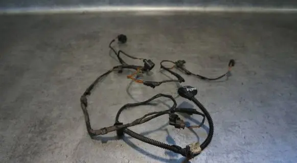 Volkswagen Scirocco Parking sensor (PDC) wiring loom 1K8971104E