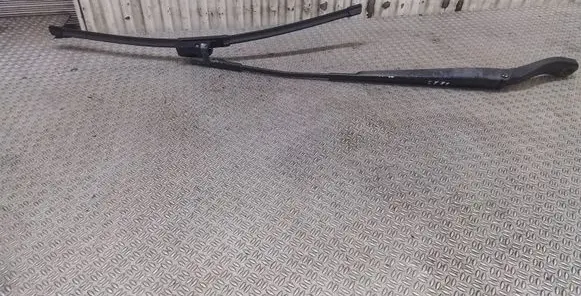 Mazda 3 I Windshield/front glass wiper blade 