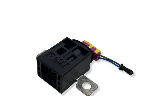 Audi A4 S4 B9 Battery relay fuse 4F0915519