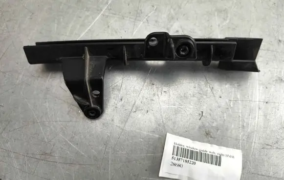 BMW X5 E70 Rear door windshield rail 51357185220 7185220