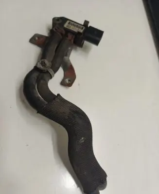 Mazda 6 Exhaust gas pressure sensor SH01182B2