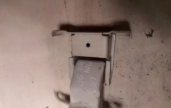 Opel Vivaro Loading door lower hinge 312304
