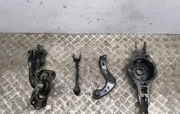Toyota C-HR II Rear upper control arm/wishbone 4621A