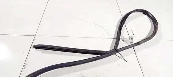 Mitsubishi Outlander Rubber seal rear door 