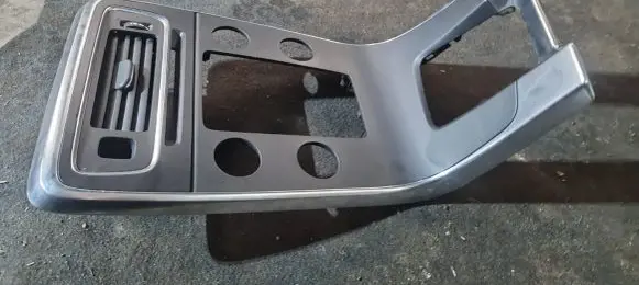 Volvo V60 Radio/GPS head unit trim 30791879
