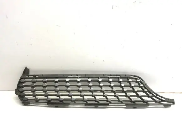 Mercedes-Benz CLA C117 X117 W117 Front grill A1178880760 285200021
