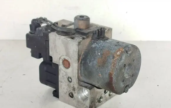 Audi A4 S4 B7 8E 8H ABS Pump 0265216411 8E0614111