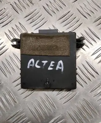 Seat Altea Gateway control module 1K0907530F 1K0907951