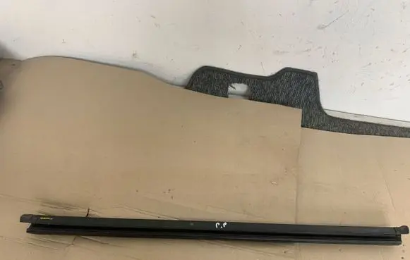 Ford Mustang V Front door trim (molding) 