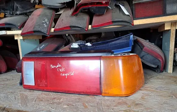 Honda Civic Rear/tail lights 0438308R 0438308
