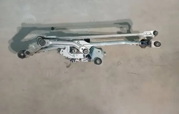 Audi A7 S7 4G Front wiper linkage and motor 4G1955023A 1309172109 3397021411