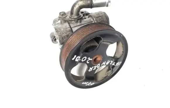 Mitsubishi Outlander Power steering pump 4450A107