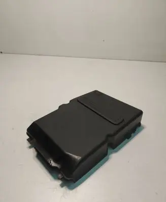 Mazda 3 I Battery box tray cover/lid Z60118593