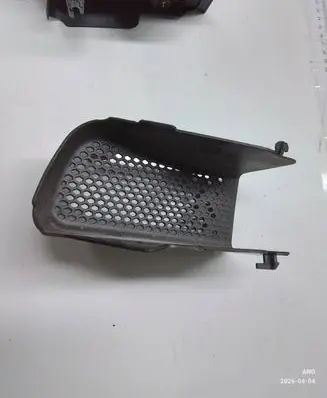 Porsche Macan (95B) Brake cooling air channel/duct 95B121699G