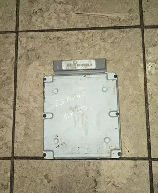 Ford Escort Engine control unit/module 96AB12A650HE GCAD8D28 DCCVA58BYKV1