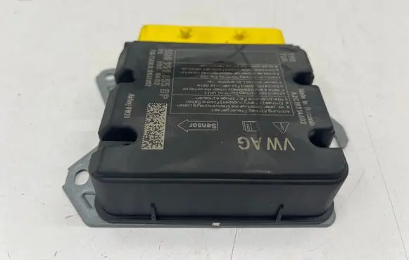 Audi A3 S3 8V Airbag control unit/module 5Q0959655BP