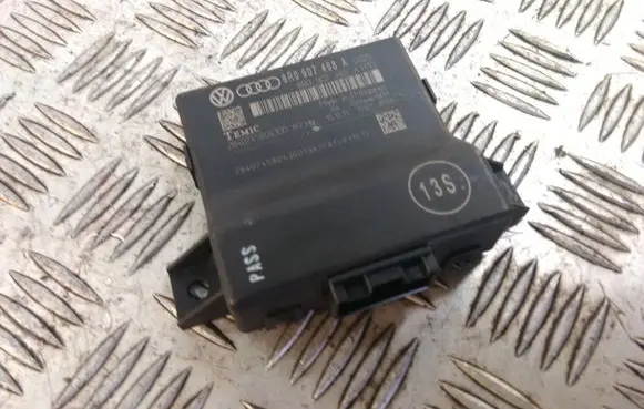 Audi S5 Facelift Parking PDC control unit/module 8R0907468A