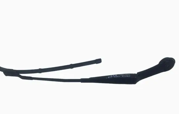 Ford Focus Front wiper blade arm BM51-17526-BC