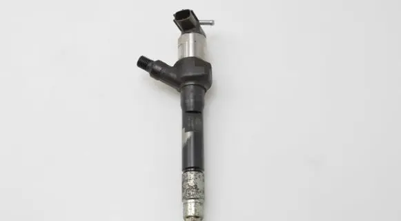Mazda 6 Fuel injector R2AA13H50