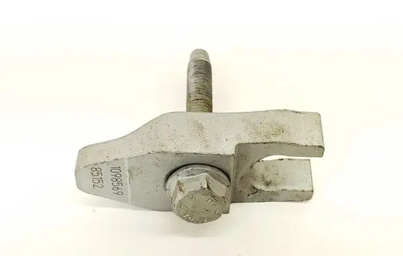 Opel Astra K Fuel Injector clamp holder 85152 1098569