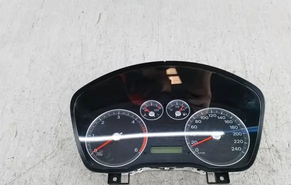 Speedometer (instrument cluster)