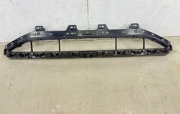 Audi e-tron Front bumper lower grill 4KE807683B