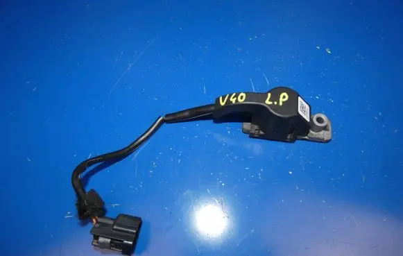 Volvo V40 Airbag deployment crash/impact sensor P31305432 1T13123320290