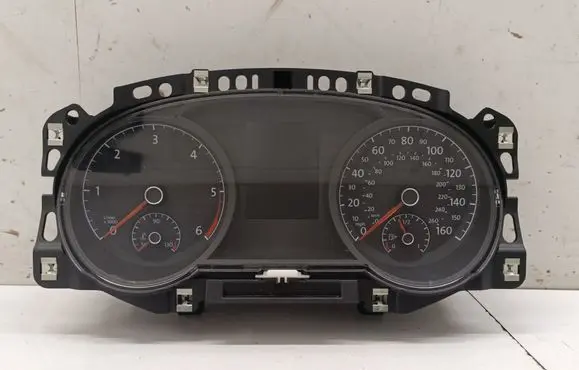 Volkswagen Golf VII Speedometer (instrument cluster) 5G0920960A