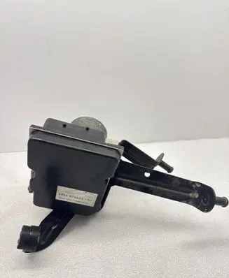 BMW 5 E60 E61 ABS Pump 6769705 6769703