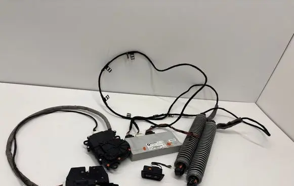 BMW 5 F10 F11 Tailgate hydraulic set 7304629 0009604202 F005V01106