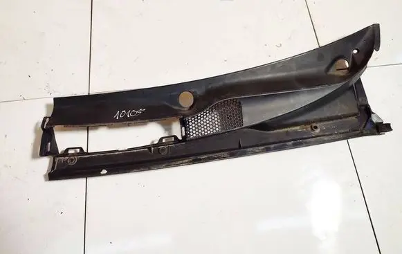Toyota Yaris Wiper trim 5578252030 55782-52040