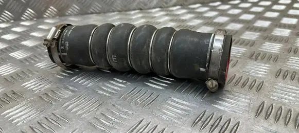Peugeot 508 RXH Intercooler hose/pipe 9803399880