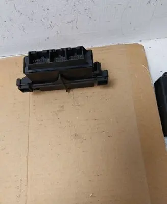 Volvo V70 Parking PDC control unit/module 30682548 6G9215K866BG