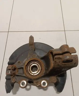 Ford Focus Front wheel hub 3K171 CIMCA92