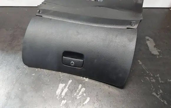 Skoda Superb B5 (3U) Glove box 3B1857101