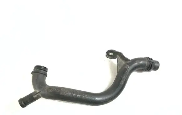Audi Q5 SQ5 Engine coolant pipe/hose 06H121065D