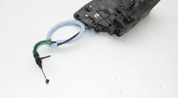 BMW X1 F48 F49 Coupe door lock (next to the handle) 7281937