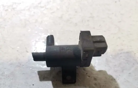 Renault Laguna II Turbo solenoid valve 7700113709
