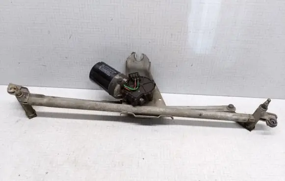 Volkswagen Golf III Front wiper linkage 0390241123CHP 1H1955113B 058980428
