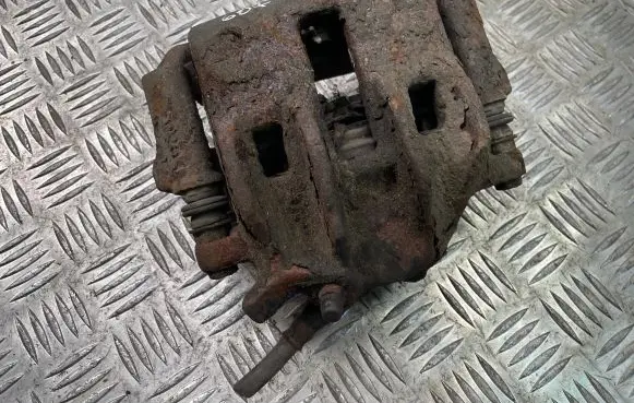 Peugeot 607 Front brake caliper