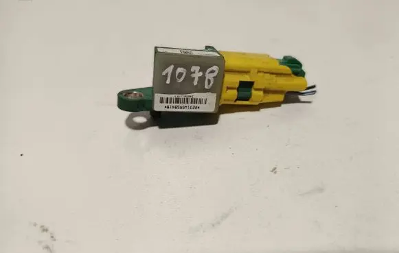 Volkswagen PASSAT B6 Airbag deployment crash/impact sensor 3C0909606